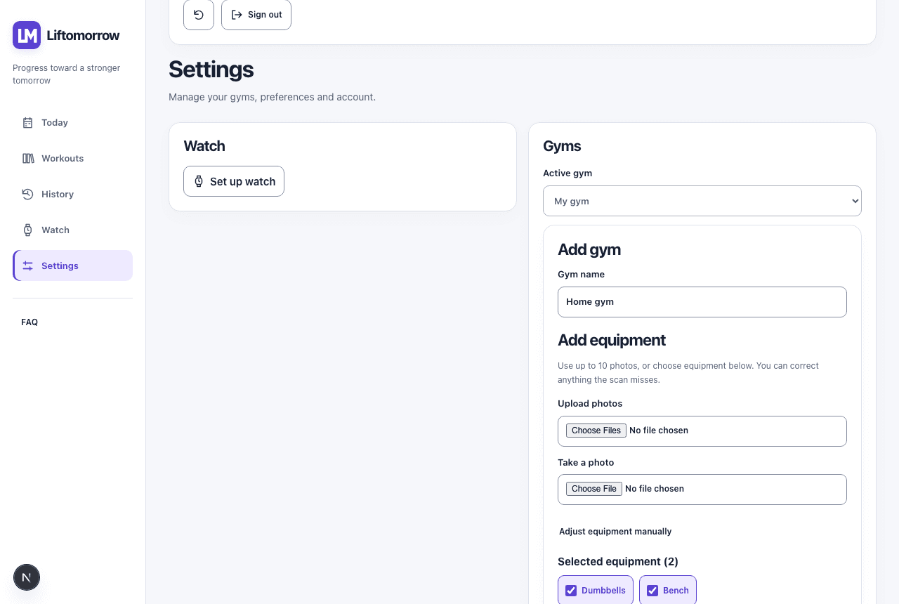 Settings screen showing a gym named “Home gym” with Dumbbells and Bench selected as equipment.